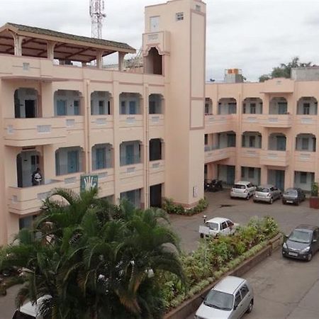 Hotel Mysore Dasaprakash 외부 사진