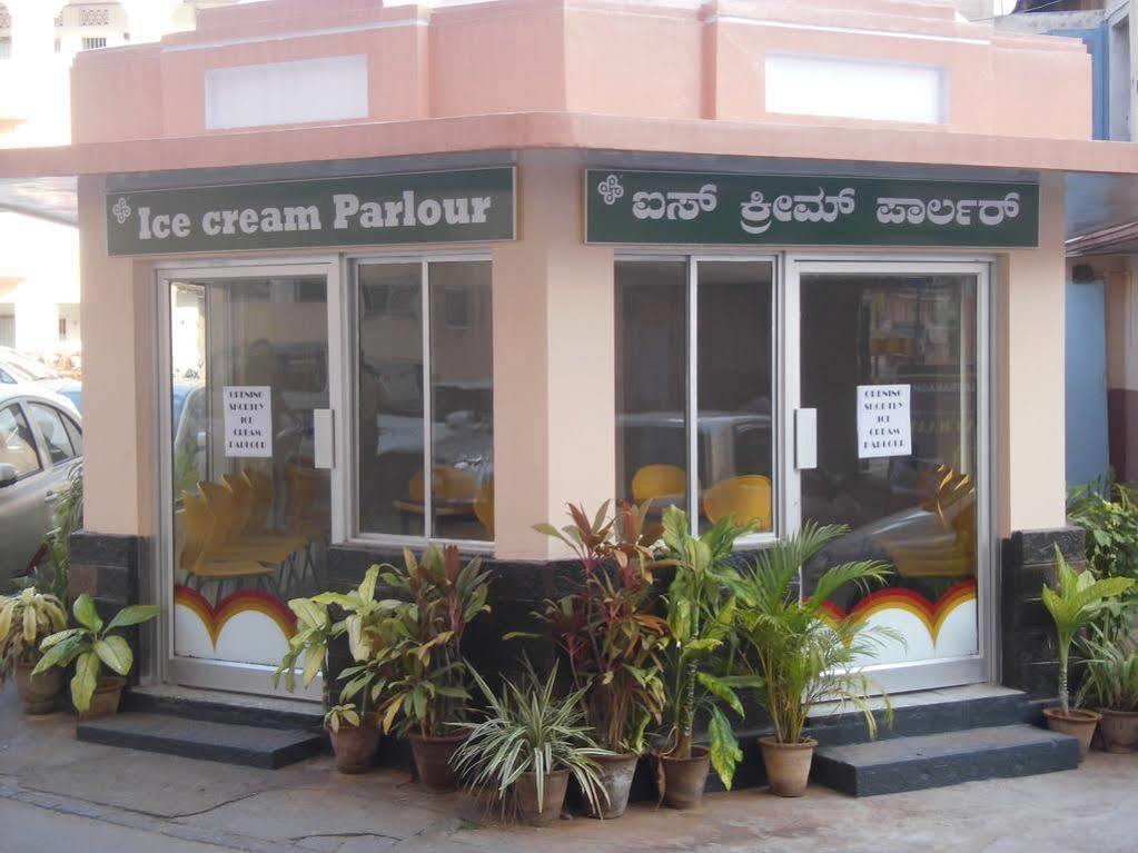Hotel Mysore Dasaprakash 외부 사진